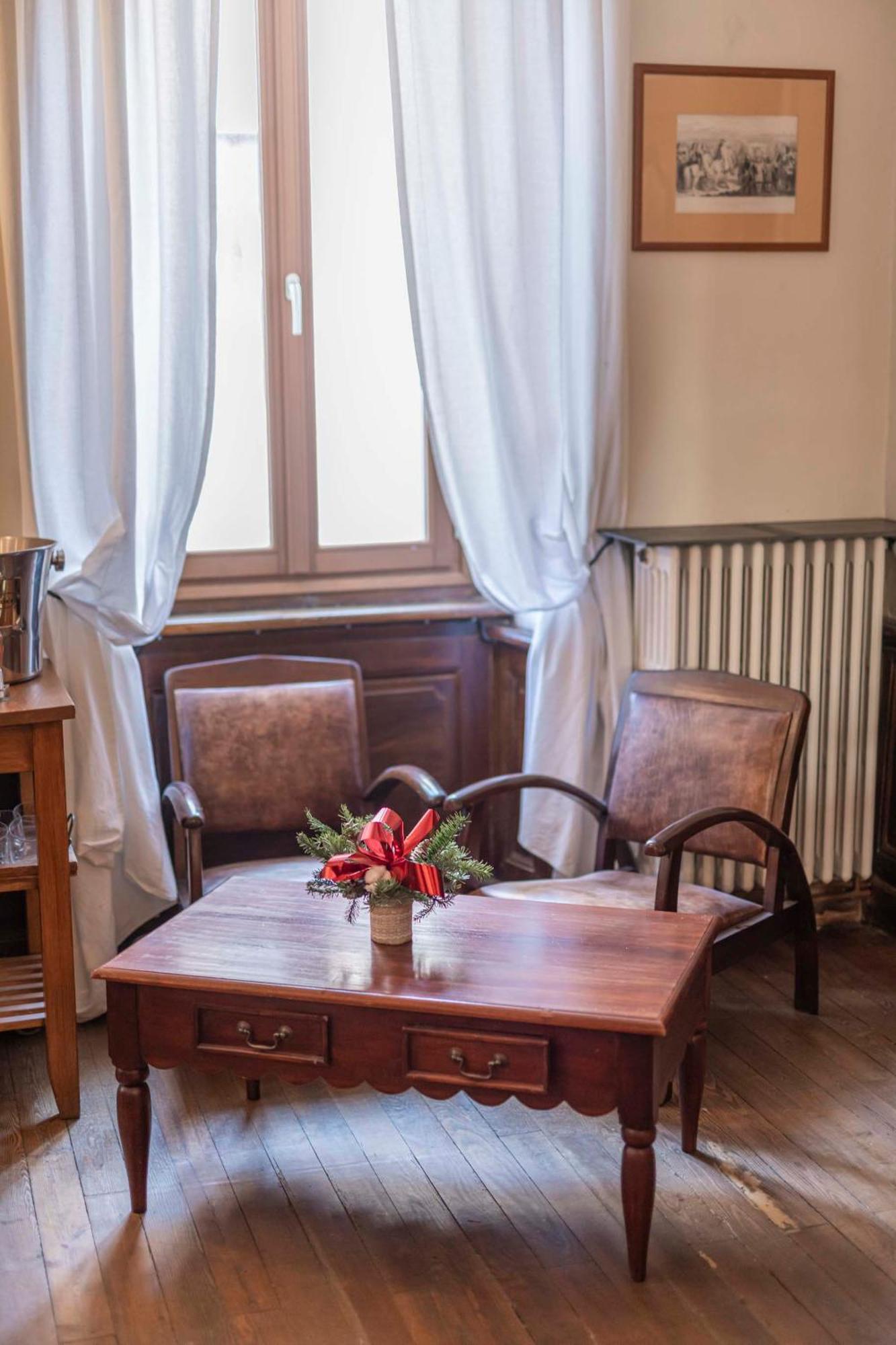 מון-דופה Auberge De L'Echauguette מראה חיצוני תמונה